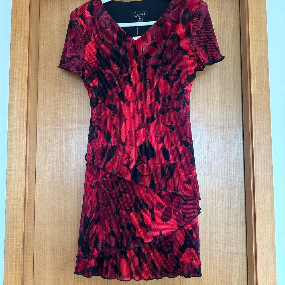 Connected Apparel Dress Size 6P NWT
